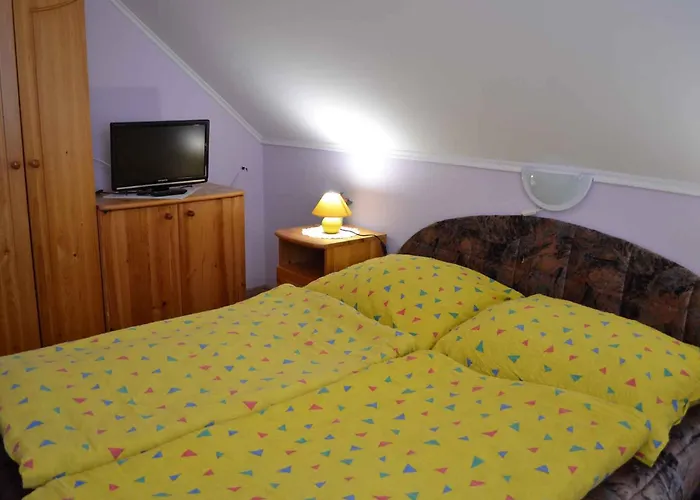 Apartament In 20662 *